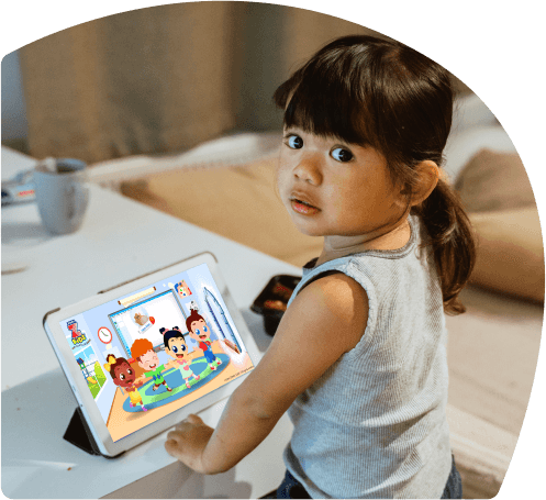 ZoniLive little girl enjoying fun and educational Zoni Kids online class